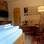 Bed & Breakfast Ulanska Zagroda 4*