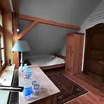 Bed & Breakfast Ulanska Zagroda