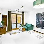 Bed & Breakfast Ulanska Zagroda 4*