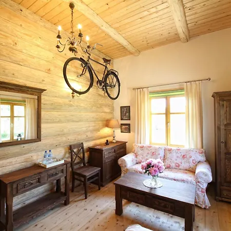 Ulanska Zagroda 住宿加早餐酒店