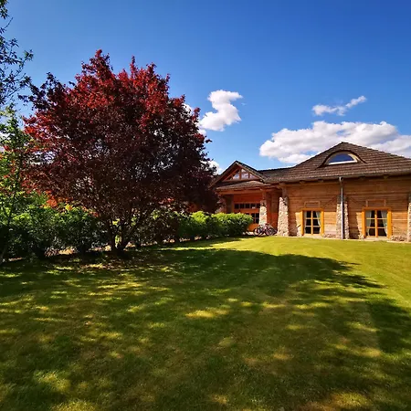 住宿加早餐酒店 Ulanska Zagroda Czlopa