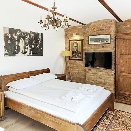 住宿加早餐酒店 Ulanska Zagroda