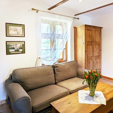 Ulanska Zagroda فندق مبيت وإفطار 4*