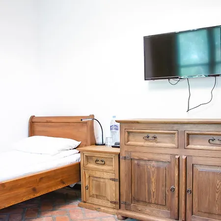 فندق مبيت وإفطار Ulanska Zagroda 4*