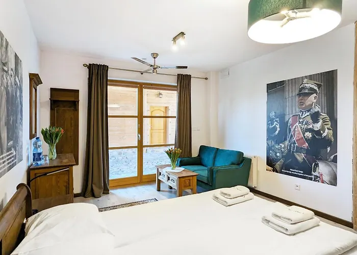 Ulanska Zagroda Bed and breakfast 4*